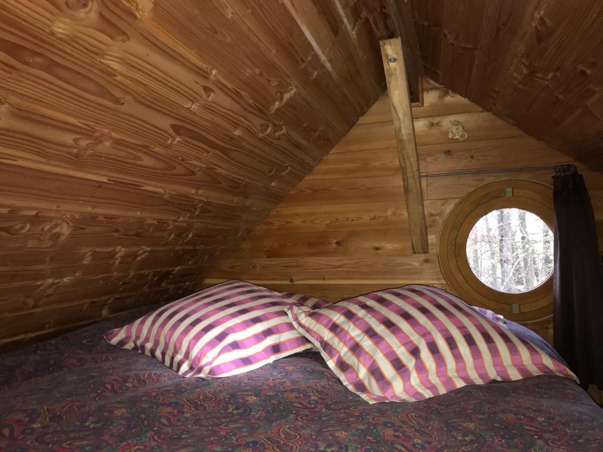 La Cabane Aux Secrets - Au Milieu De Nulle Part Outines Bagian luar foto