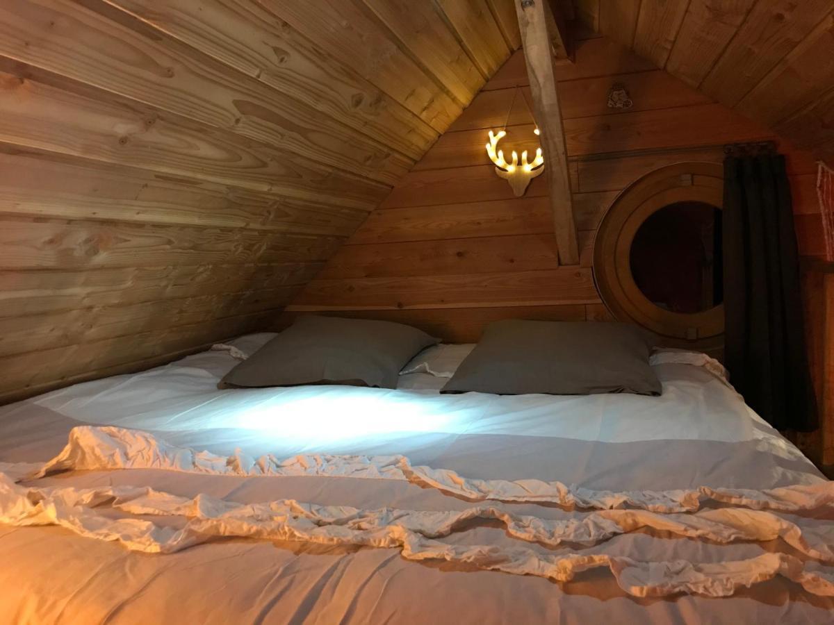 La Cabane Aux Secrets - Au Milieu De Nulle Part Outines Bagian luar foto