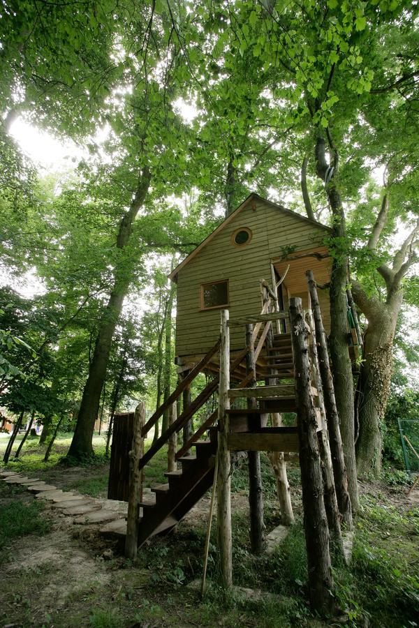 La Cabane Aux Secrets - Au Milieu De Nulle Part Outines Bagian luar foto