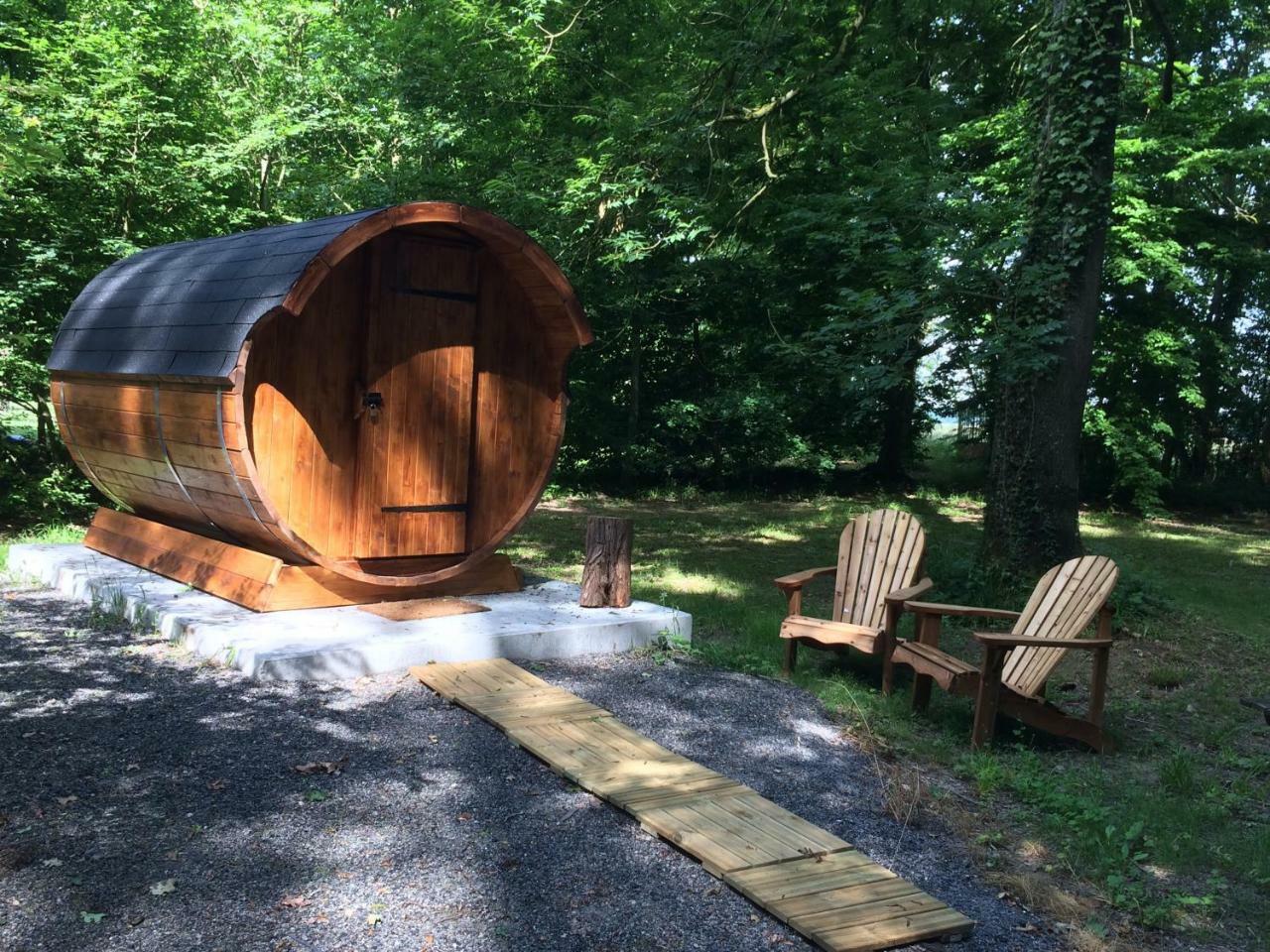 La Cabane Aux Secrets - Au Milieu De Nulle Part Outines Bagian luar foto